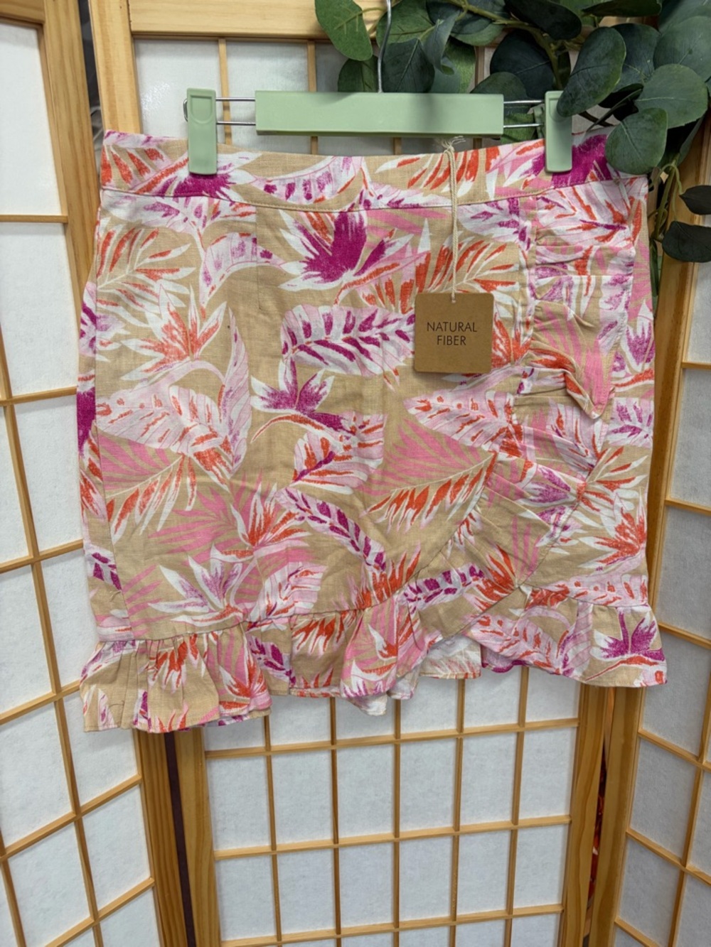 Natural Fiber Tropical Print Ruffle Hem Mini Skirt